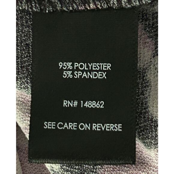 Torrid Black & Pink Floral Faux Wrap Cold Shoulder Stretch Dress 3X - Picture 7 of 8